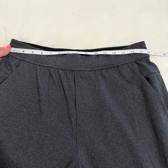 Lululemon Disciple Pant - Picture 14 of 15